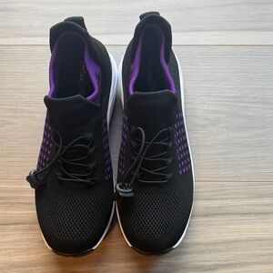 Comfort Wear Women's Black Ortho Stretch Sneakers Size 40 ( US 9-9.5)